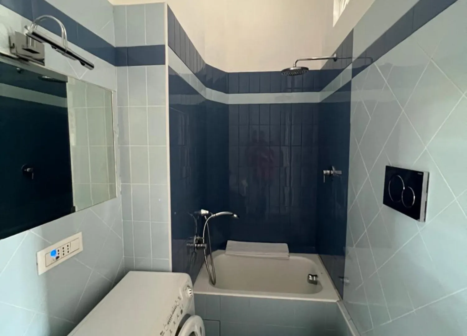 Confortevole Appartamento Zona Bocconi-Porta Romana Milánó Apartman